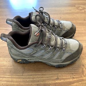 Women’s Merrell Moab 2 Hiking Shoes - Dusty Olive - Only Worn Once